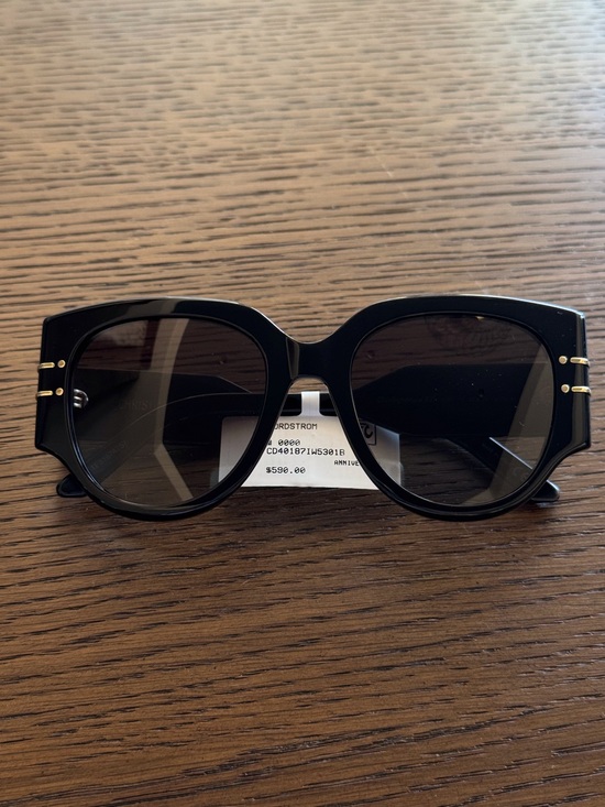 Dior Black Butterfly Sunglasses with Logo Accents NWT main image 7